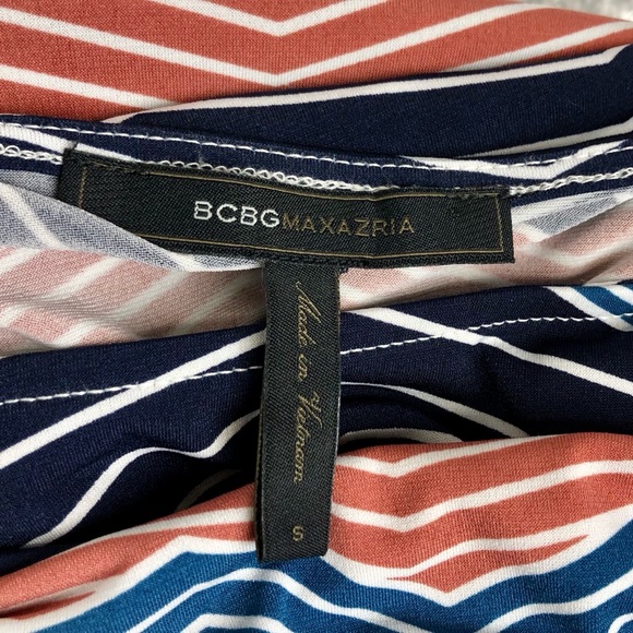 BCBGMaxAzria Digital Wave Chevron Striped Shift Jersey Dress Size S - Picture 5 of 8